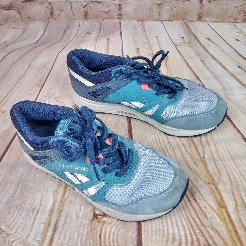 Reebok shoes 7 woman blue Atlethic
